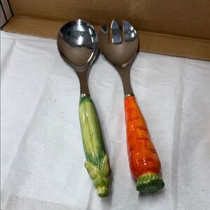 ⭐️Vintage Set of ceramic & stainless steel salad servers vegetable themed handle